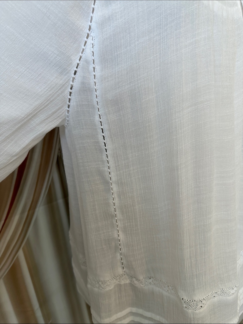 Zac & Rachel White Pintuck Peasant Blouse - Picture 4 of 8